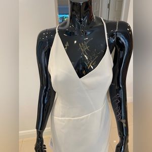 BCBG white mini dress . Never used (with Tags) Size: 6